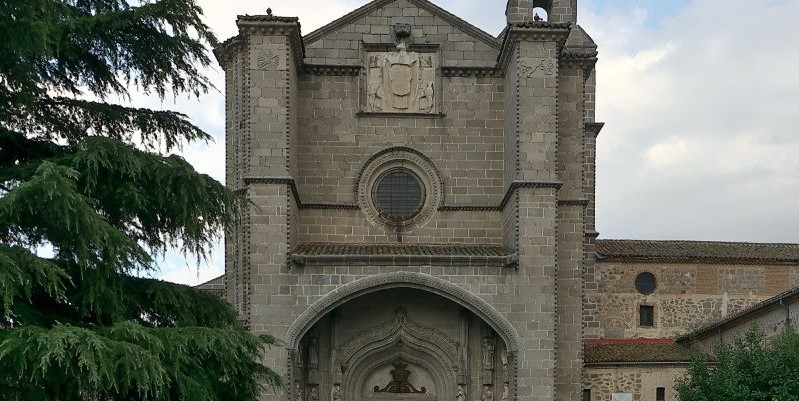 monasterio-santo-tomas